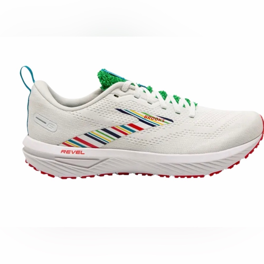 Women’s Brooks Running Shoe, Revel , size 7
